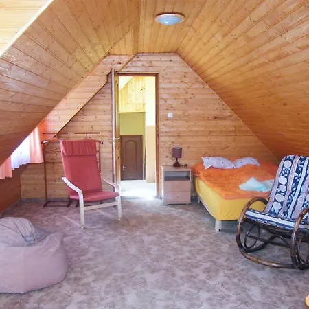 Szabo Pince Vendeghaz Balatonederics