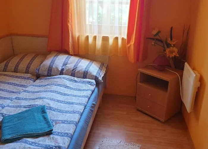 Pensión Szabó Pince Balatonederics